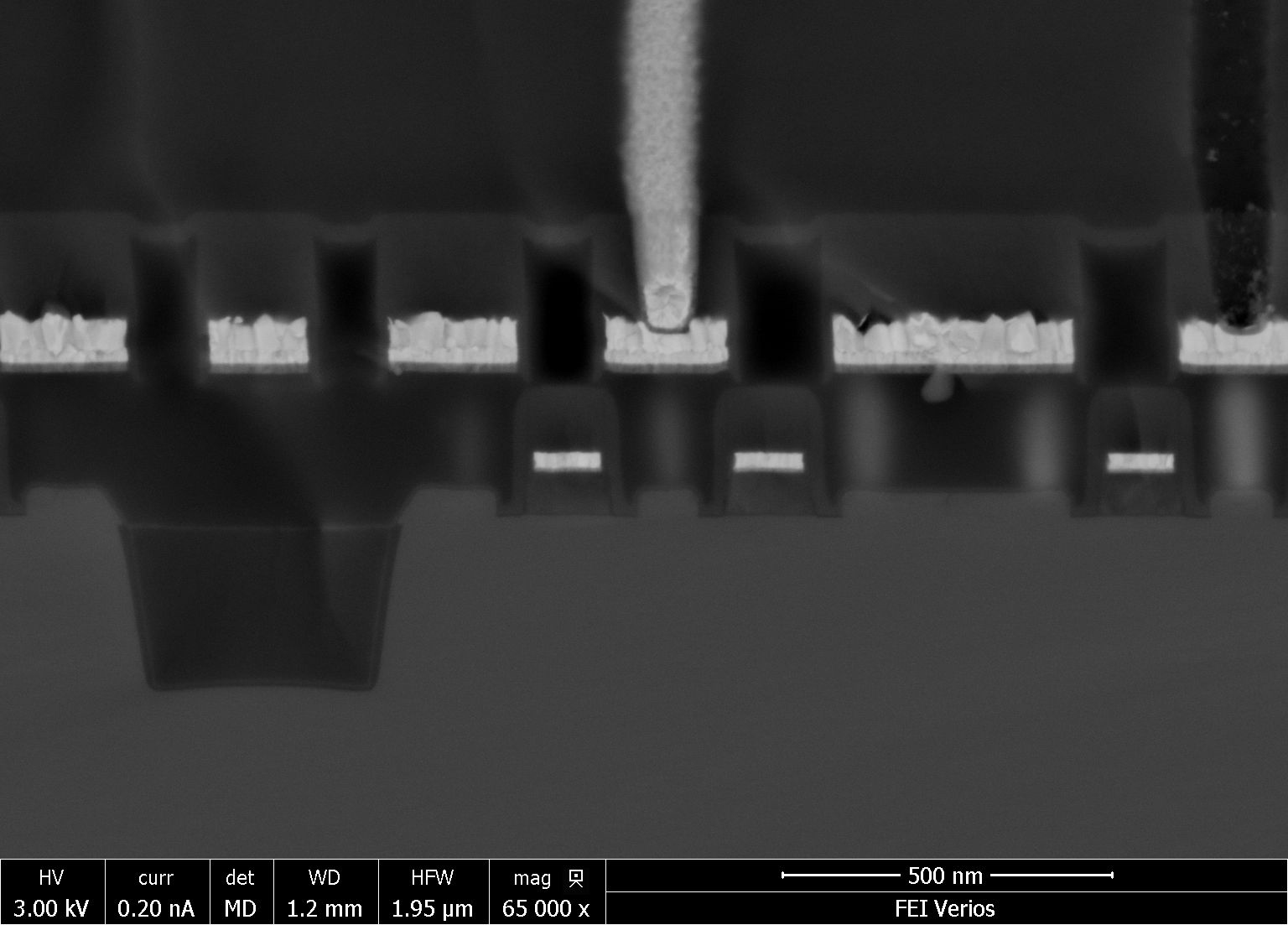 SEM image of memory structure after cleaving